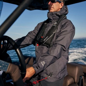 Gill Men's Aspect Power Boat Jacket