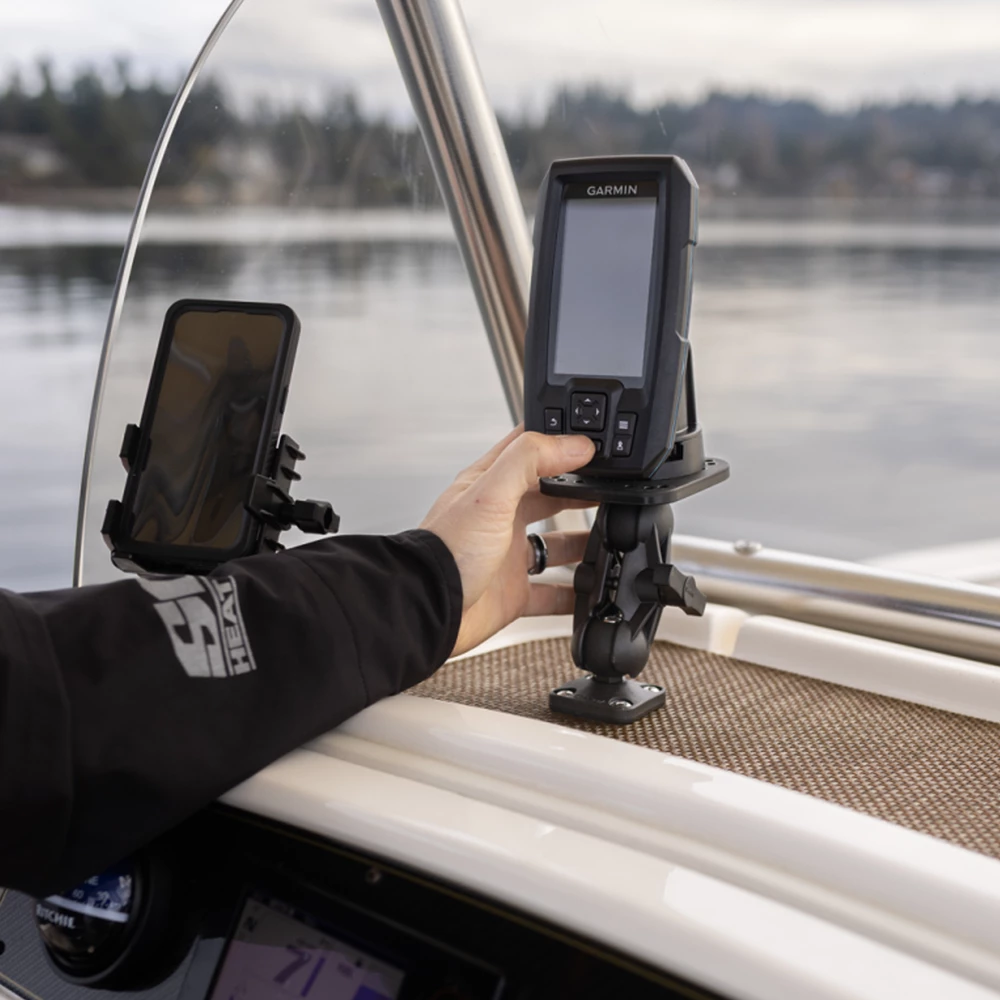 164 1.5" Ball Mount (for 4-7" Fish Finders)