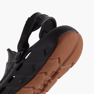 Strike Dogtooth Clog 