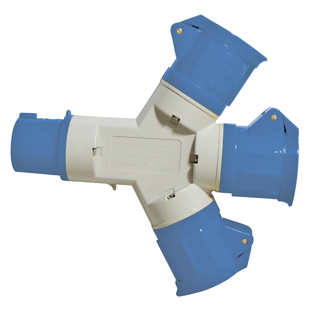 Force 4 240V 3-Way Splitter Plug 