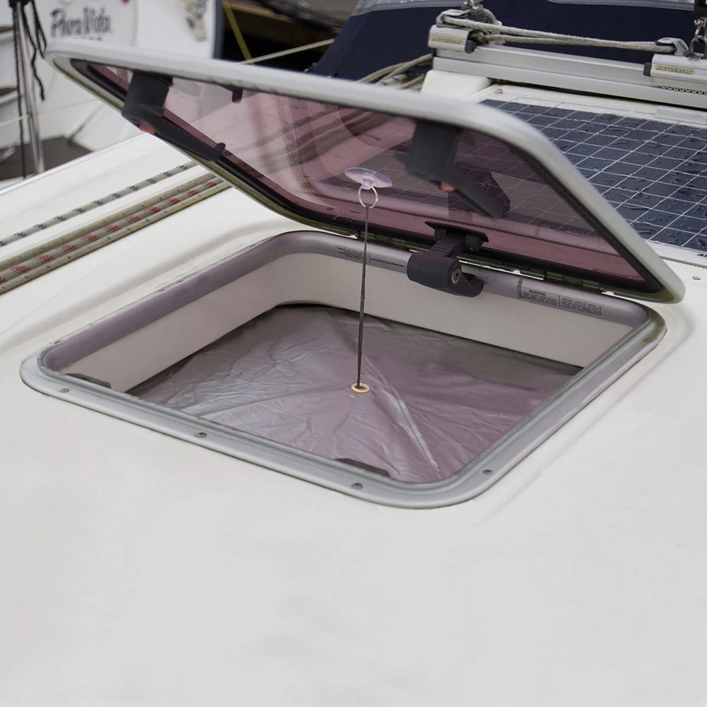 Waterline Design Blackout Blind w/Ventilation - Hatch