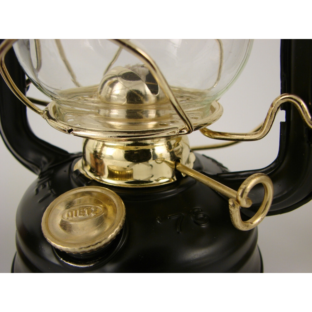 Hurricane Lamp - Black/Brass