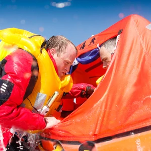 Crewsaver ISO Ocean Liferaft