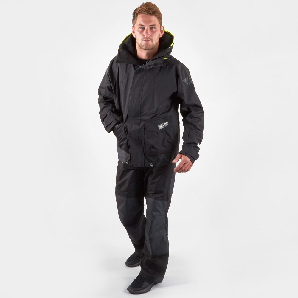 Vigo Coastal Suit Black