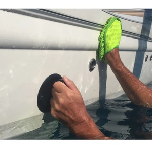 Force 4 YachtGrabber Floating Suction Handle