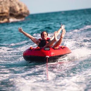 Thunder 1 Person Towable