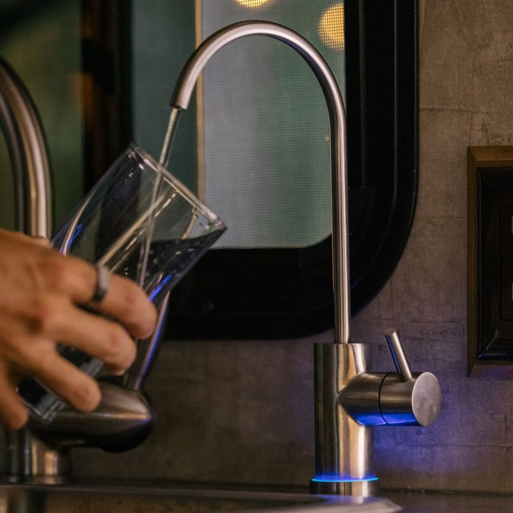 Force 4 Acuva ArrowMax 2.0 UVLED Water Filter