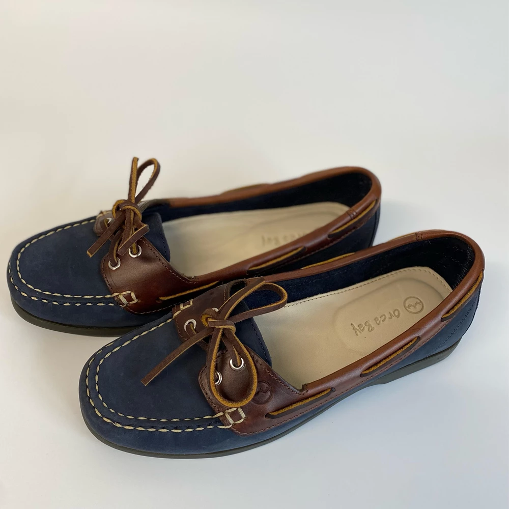 Schooner Women's Deck Shoes - Navy