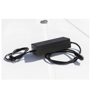 Temo 450 Electric Outboard 12V Charger 