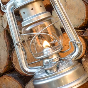 Feuerhand Hurricane Oil Lamp 