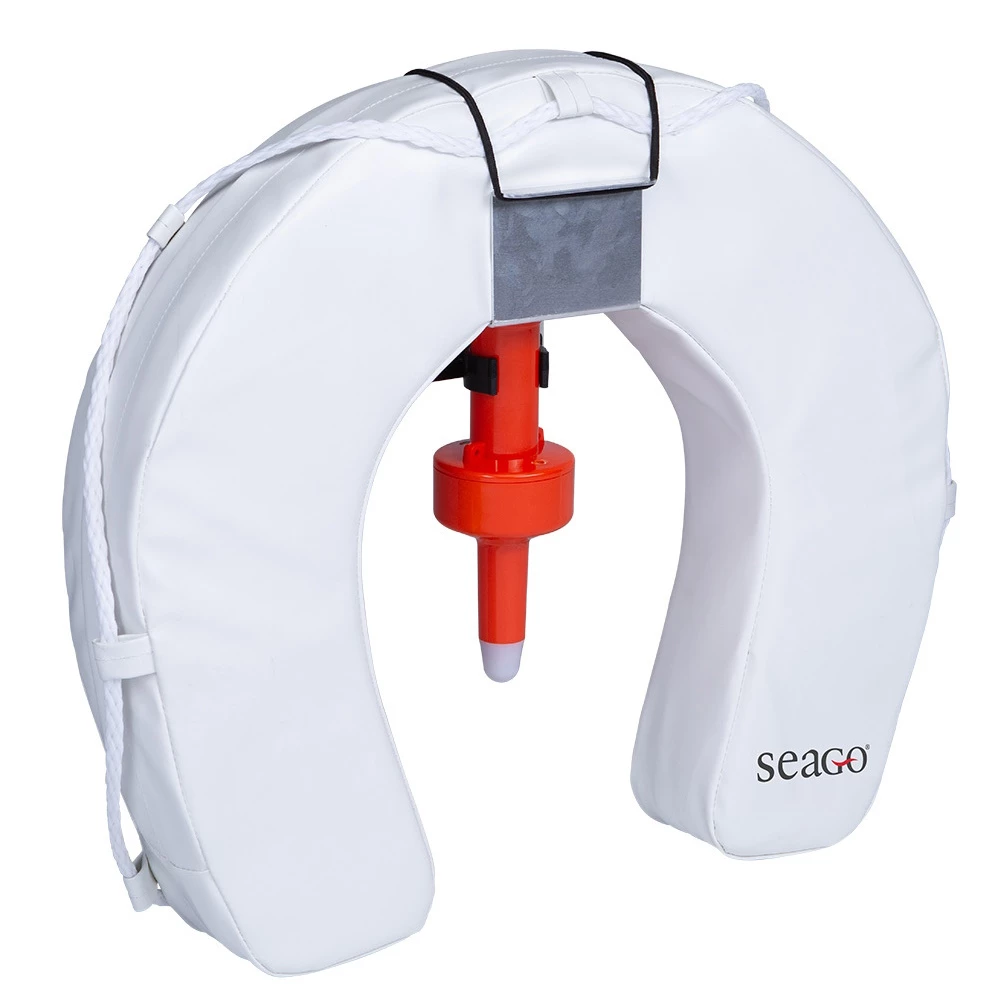 Seago Horseshoe Set with Bracket & Light 