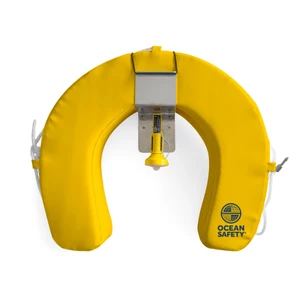 Ocean Safety Horseshoe Set with Aquaspec AQLBA Light 