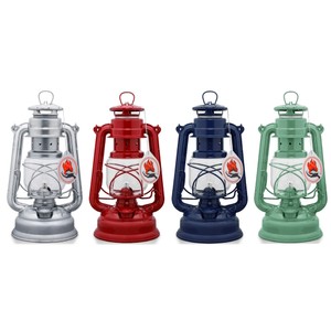 Hurricane Oil Lamp 