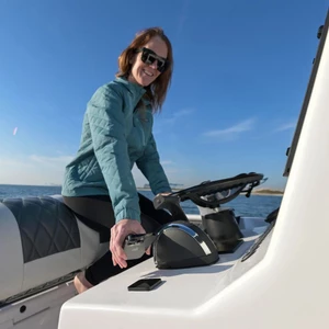 Scanstrut Ultra 15W Qi2 Magnetic Phone Charger 