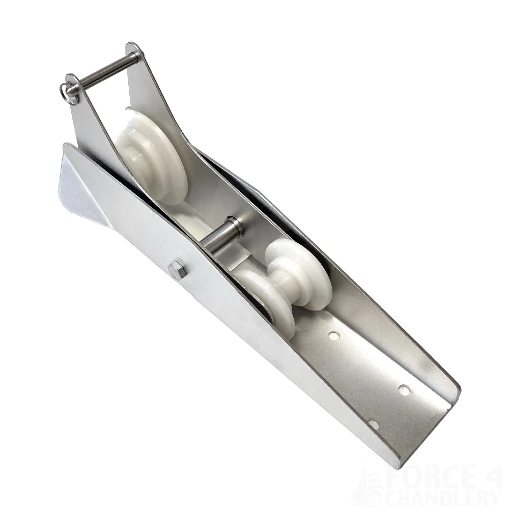 Force 4 Stainless Steel Hinged Bow Roller