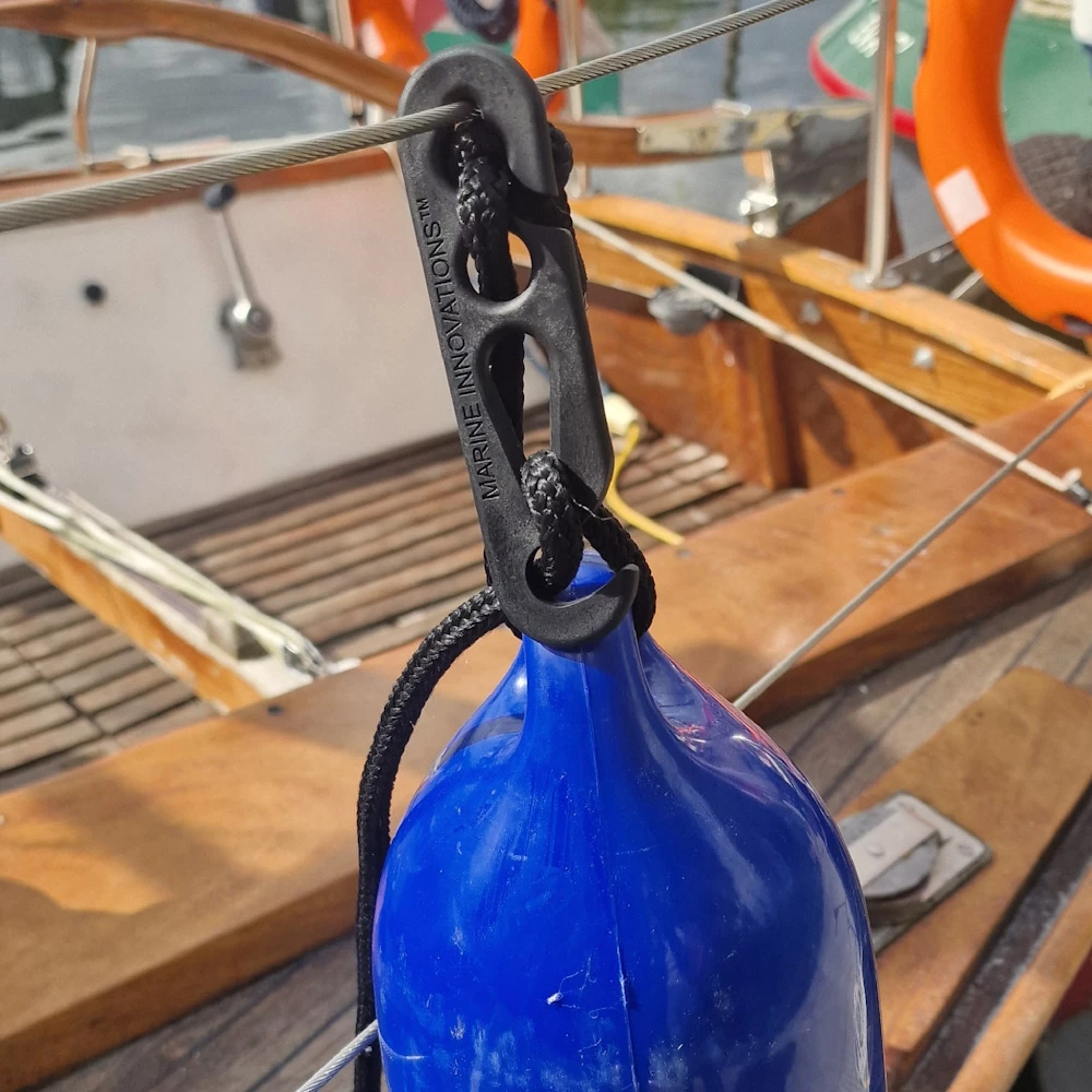 Fender Mate&trade; Slider Sailboats